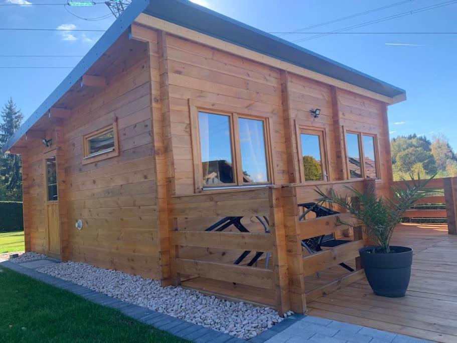 Chalet 2 Personnes Avec Jacuzzi Et Piscine Saisonniere Partagee Corcieux Zewnętrze zdjęcie